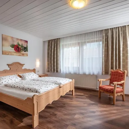 斯蒂芬妮乡村公寓 * 迈尔霍芬